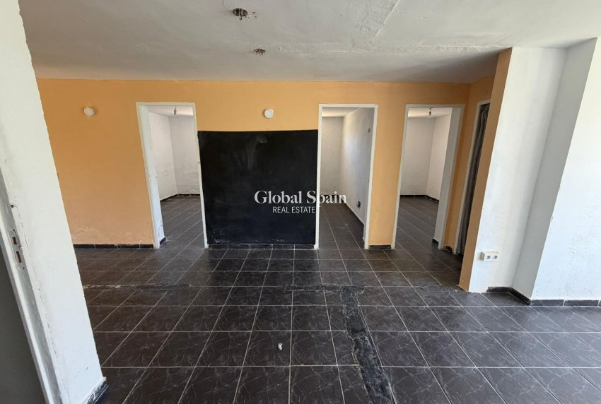 Resale - VILLA -
TORREVIEJA - LOS BALCONES - LOS ALTOS