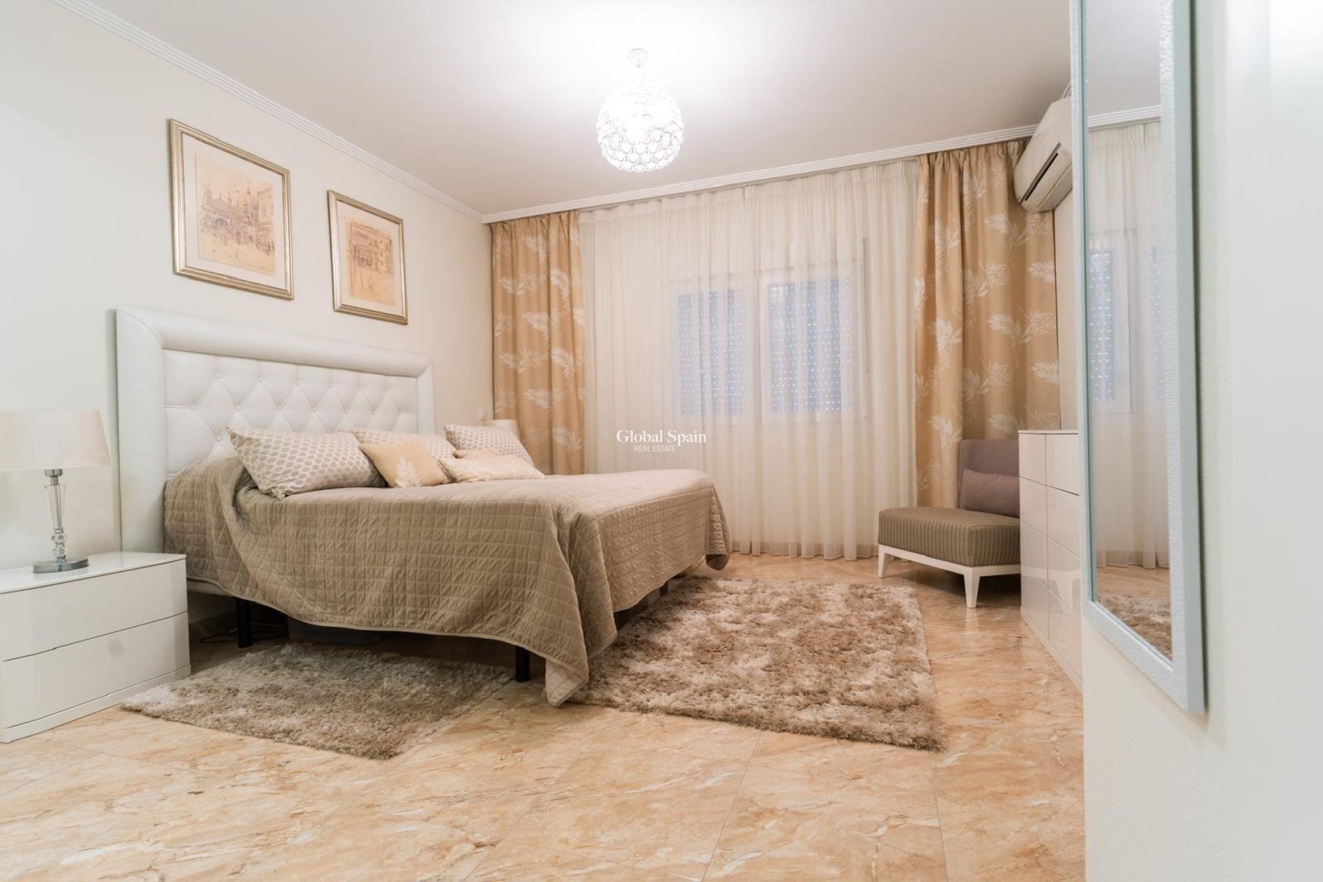 Resale - VILLA -
TORREVIEJA - LOS BALCONES - LOS ALTOS