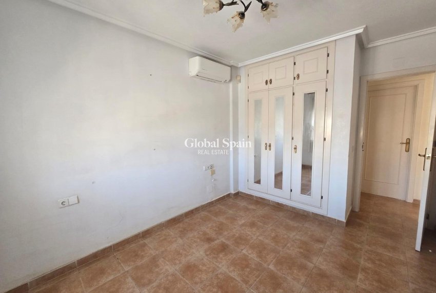 Resale - VILLA -
TORREVIEJA - LOS BALCONES - LOS ALTOS
