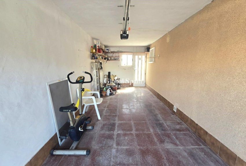 Resale - VILLA -
TORREVIEJA - LOS BALCONES - LOS ALTOS