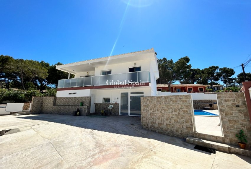 Resale - VILLA -
TORREVIEJA - LOS BALCONES - LOS ALTOS