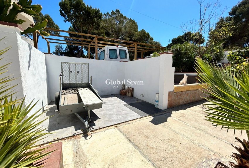 Resale - VILLA -
TORREVIEJA - LOS BALCONES - LOS ALTOS