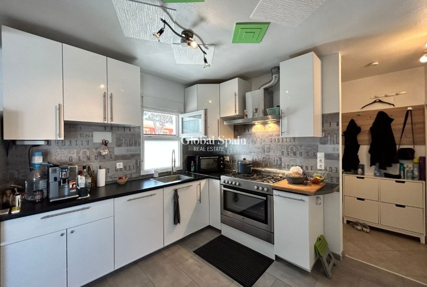 Resale - VILLA -
TORREVIEJA - LOS BALCONES - LOS ALTOS