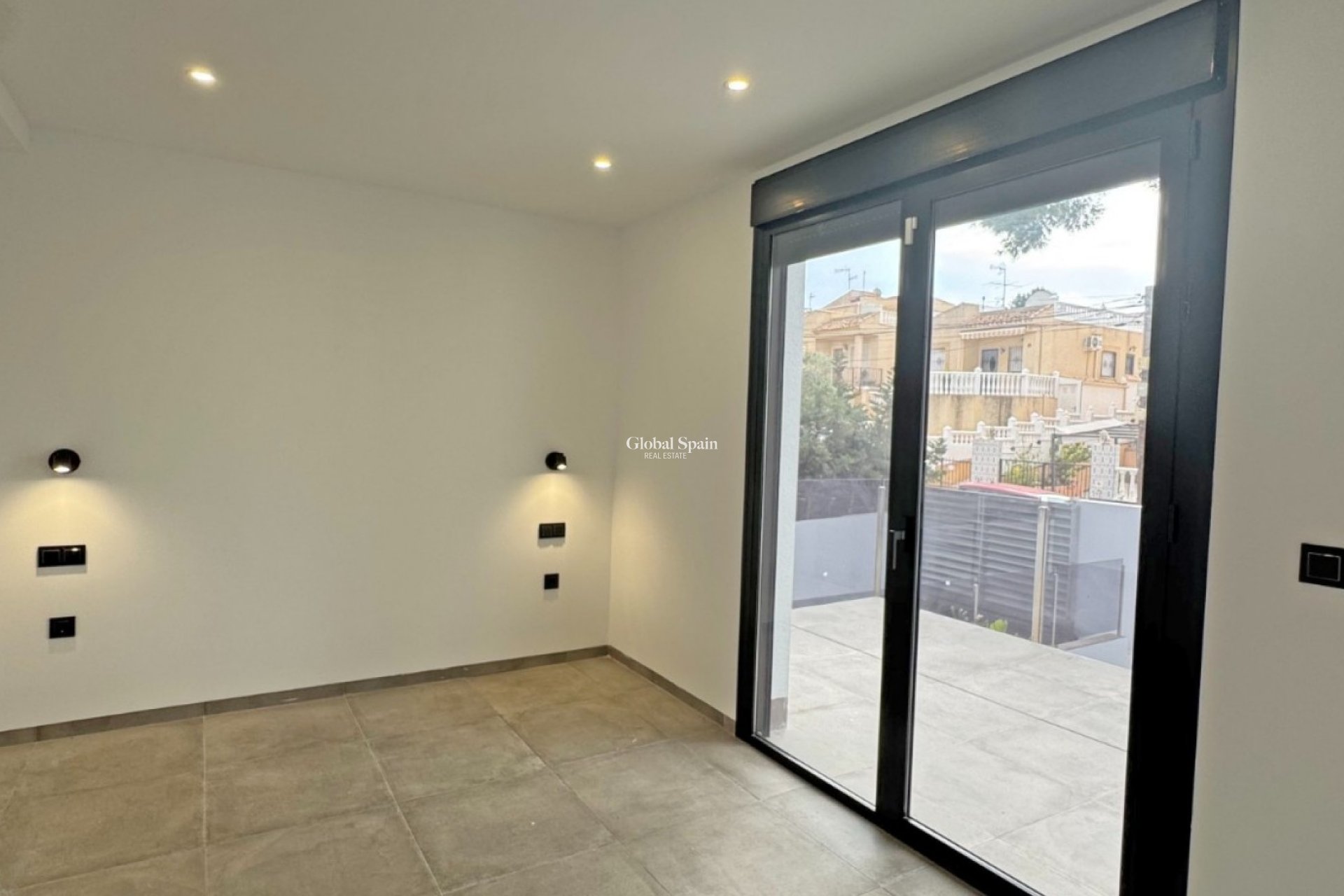 Resale - Villa -
TORREVIEJA - LOS BALCONES - LOS ALTOS