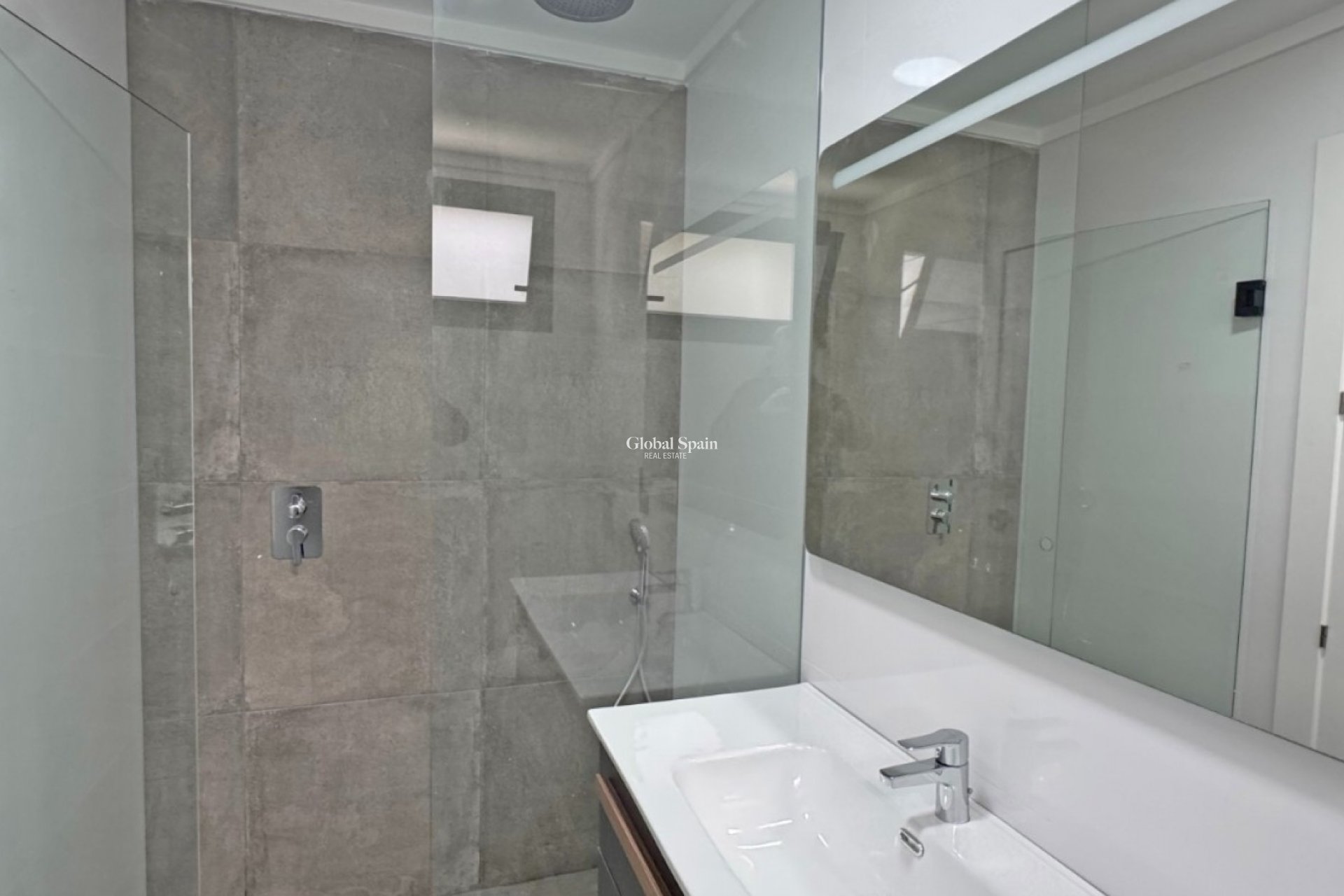 Resale - Villa -
TORREVIEJA - LOS BALCONES - LOS ALTOS