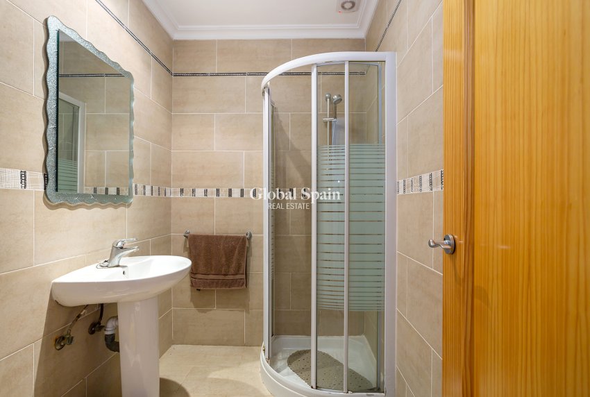 Resale - Villa -
TORREVIEJA - LOS BALCONES - LOS ALTOS