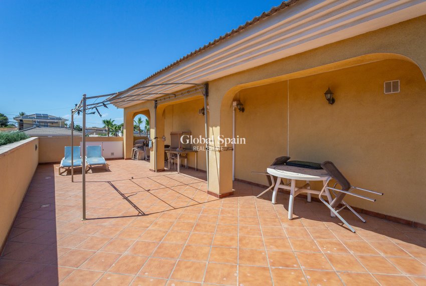 Resale - Villa -
TORREVIEJA - LOS BALCONES - LOS ALTOS