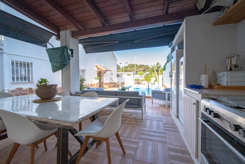 Resale - Villa -
TORREVIEJA - LOS BALCONES - LOS ALTOS