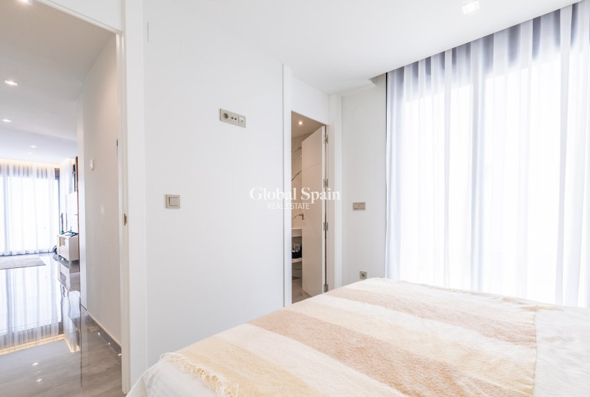 Resale - Villa -
TORREVIEJA - LOS BALCONES - LOS ALTOS