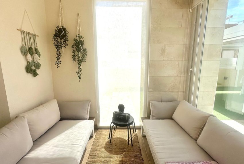 Resale - VILLA -
TORREVIEJA - Miramar - Torre Del Moro