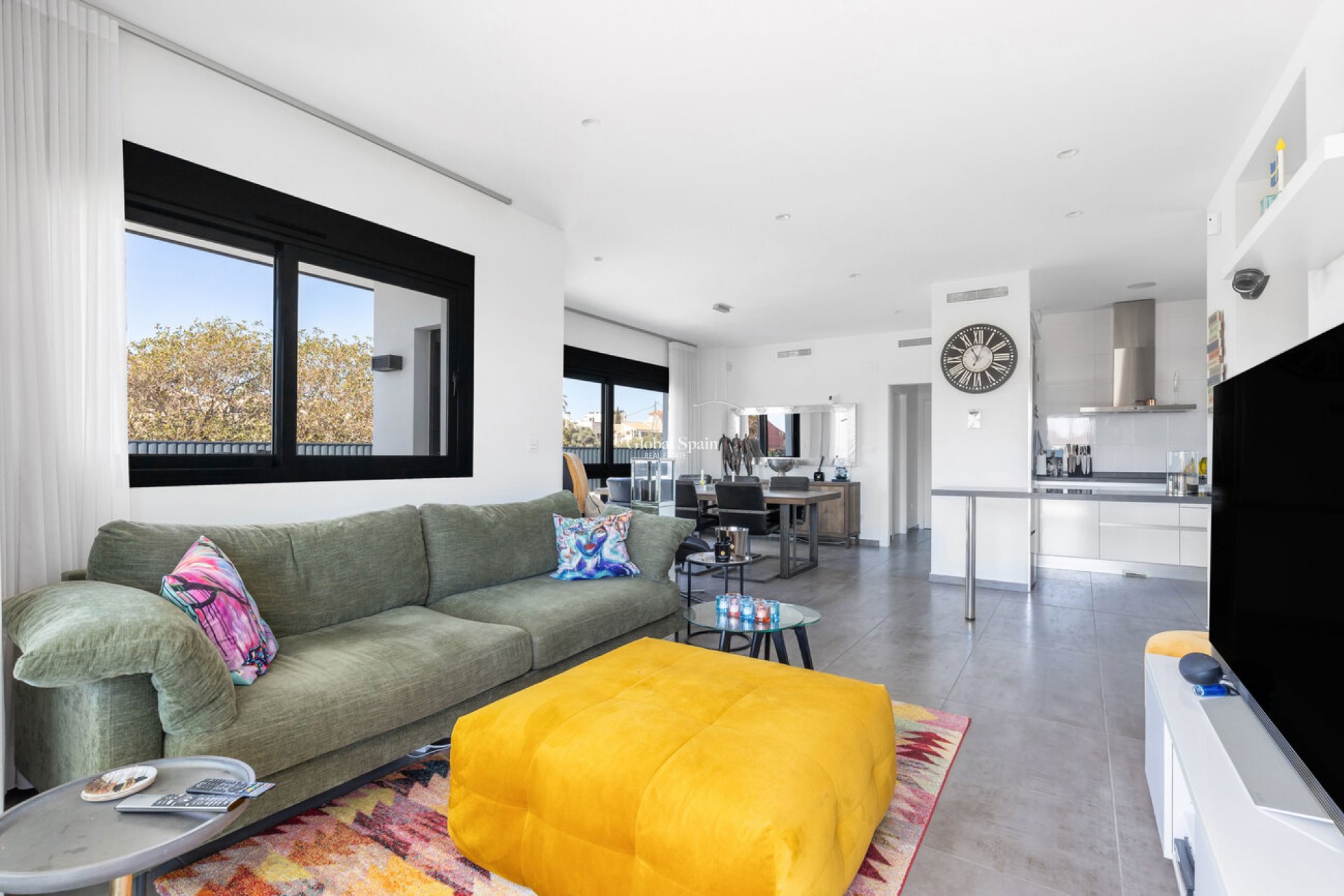 Resale - VILLA -
TORREVIEJA - Rosaleda