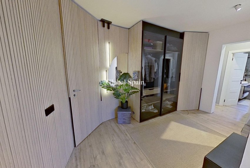 Resale - VILLA -
TORREVIEJA - San Luis