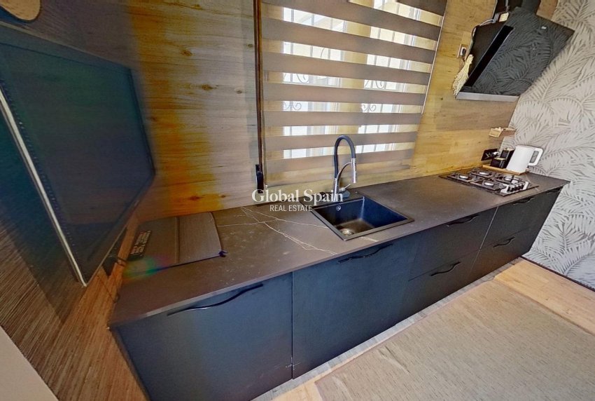 Resale - VILLA -
TORREVIEJA - San Luis