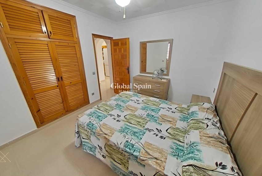Resale - VILLA -
TORREVIEJA - San Luis