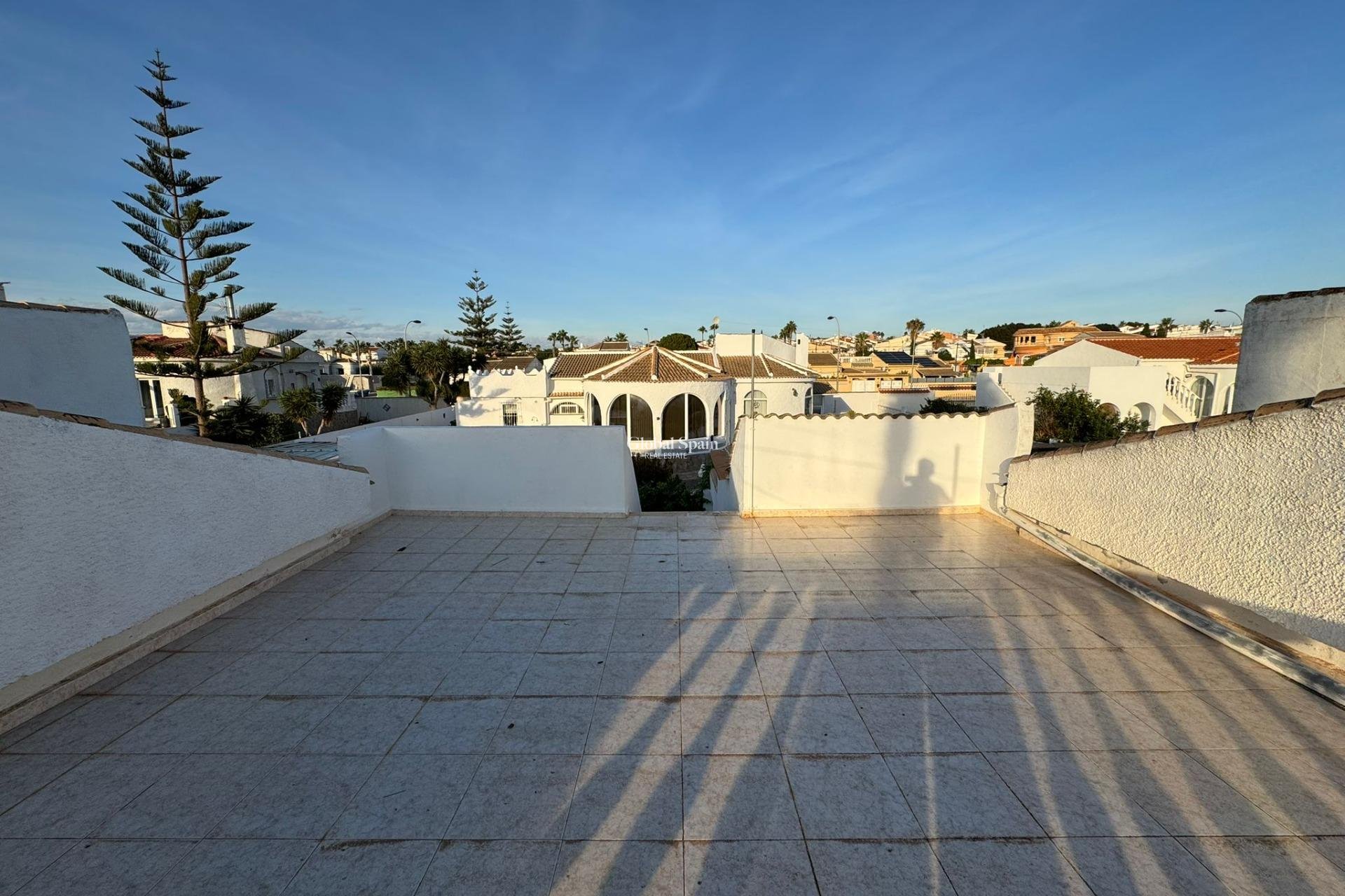 Resale - VILLA -
TORREVIEJA - San luis