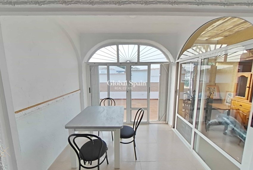 Resale - VILLA -
TORREVIEJA - San Luis