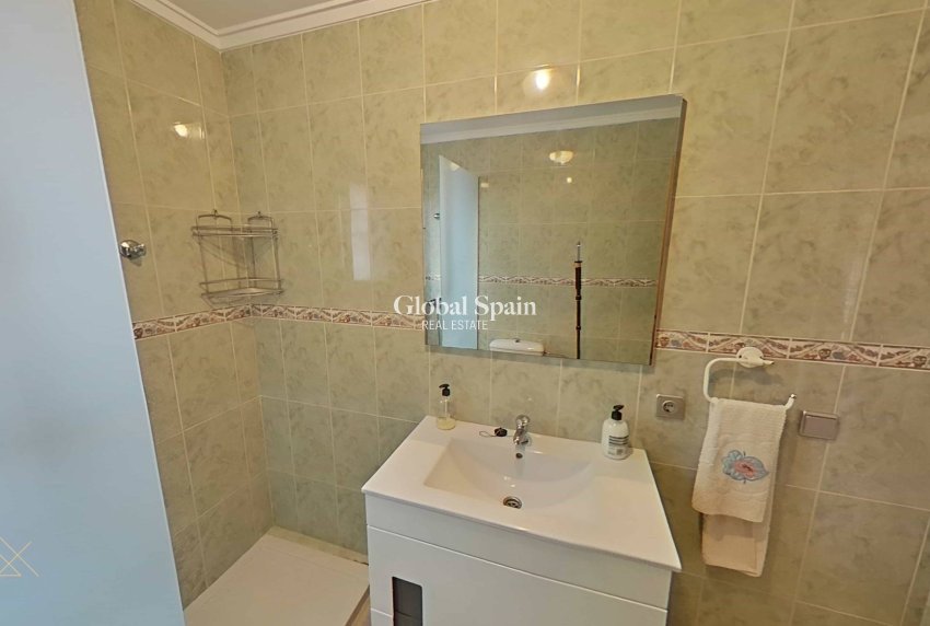 Resale - VILLA -
TORREVIEJA - San Luis