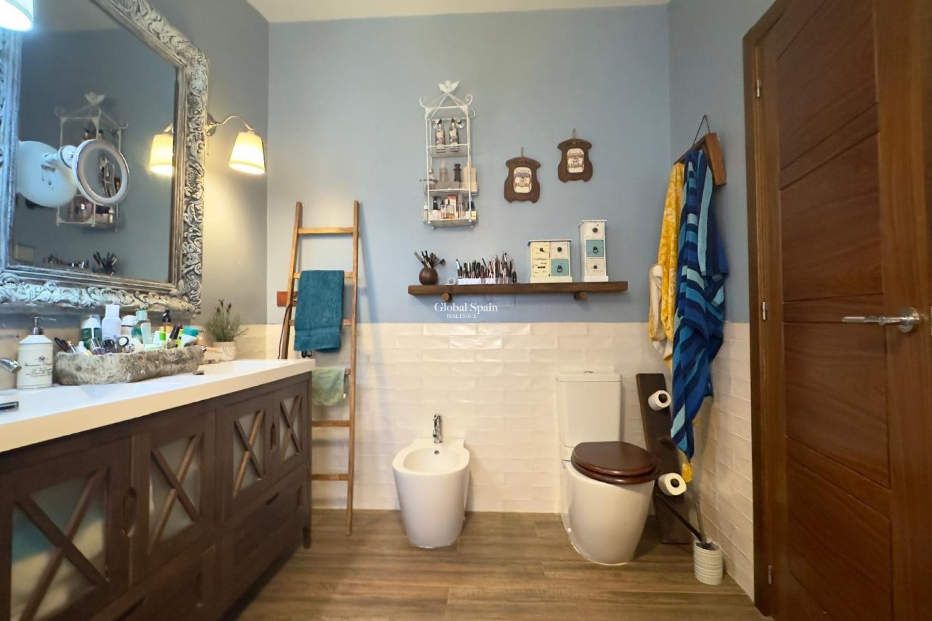 Resale - VILLA -
TORREVIEJA - Torreblanca