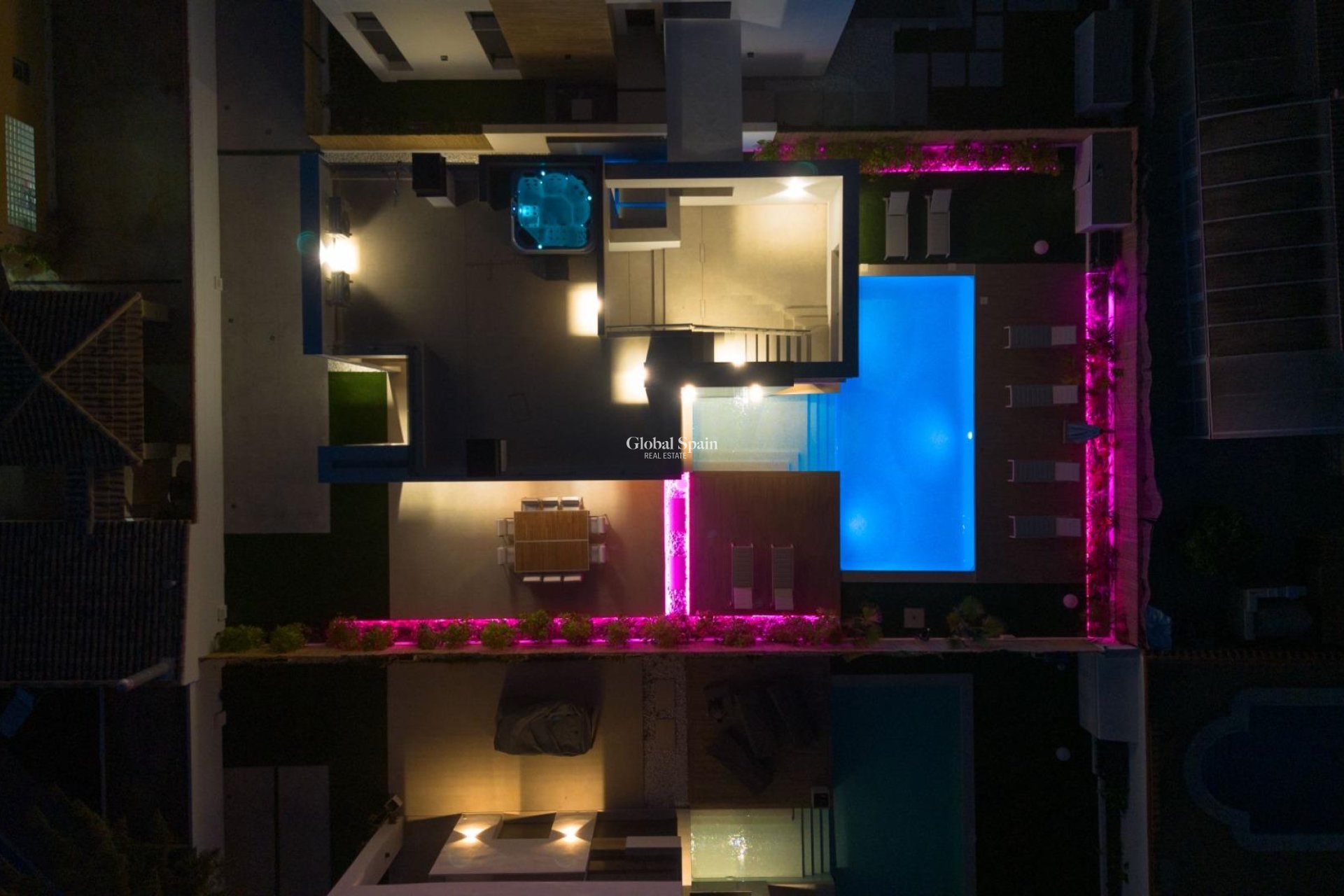 Resale - VILLA -
TORREVIEJA - Torreta Florida