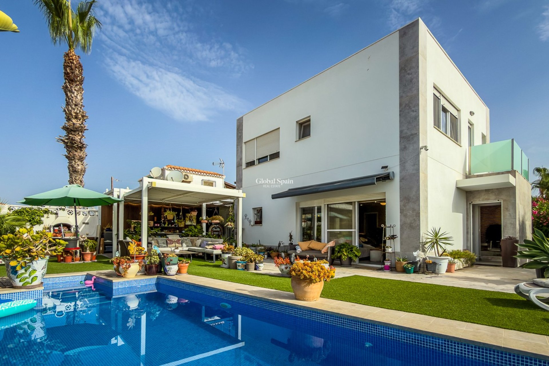Resale - VILLA -
TORREVIEJA - Torreta - Florida