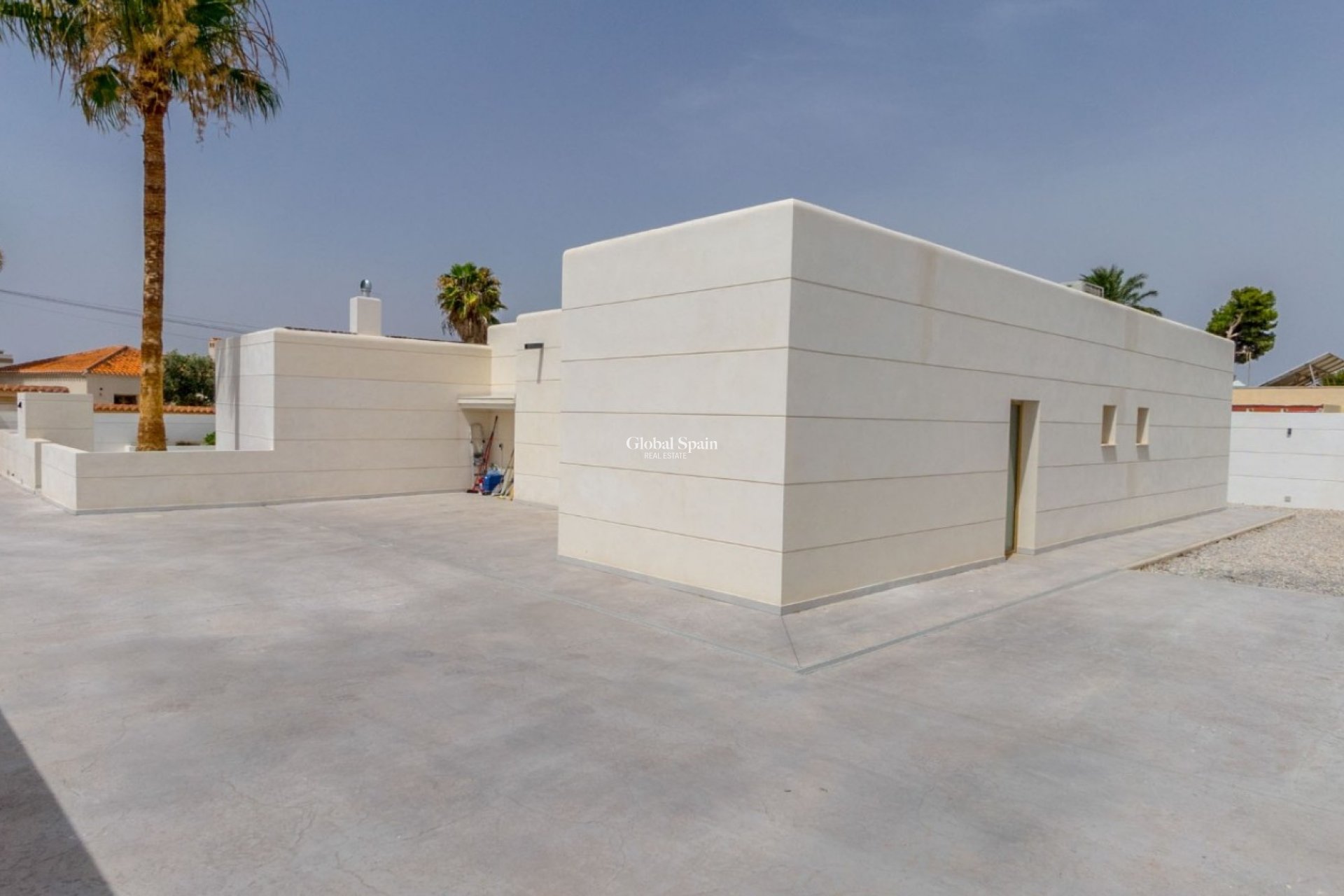 Resale - Villa -
TORREVIEJA - Torreta Florida