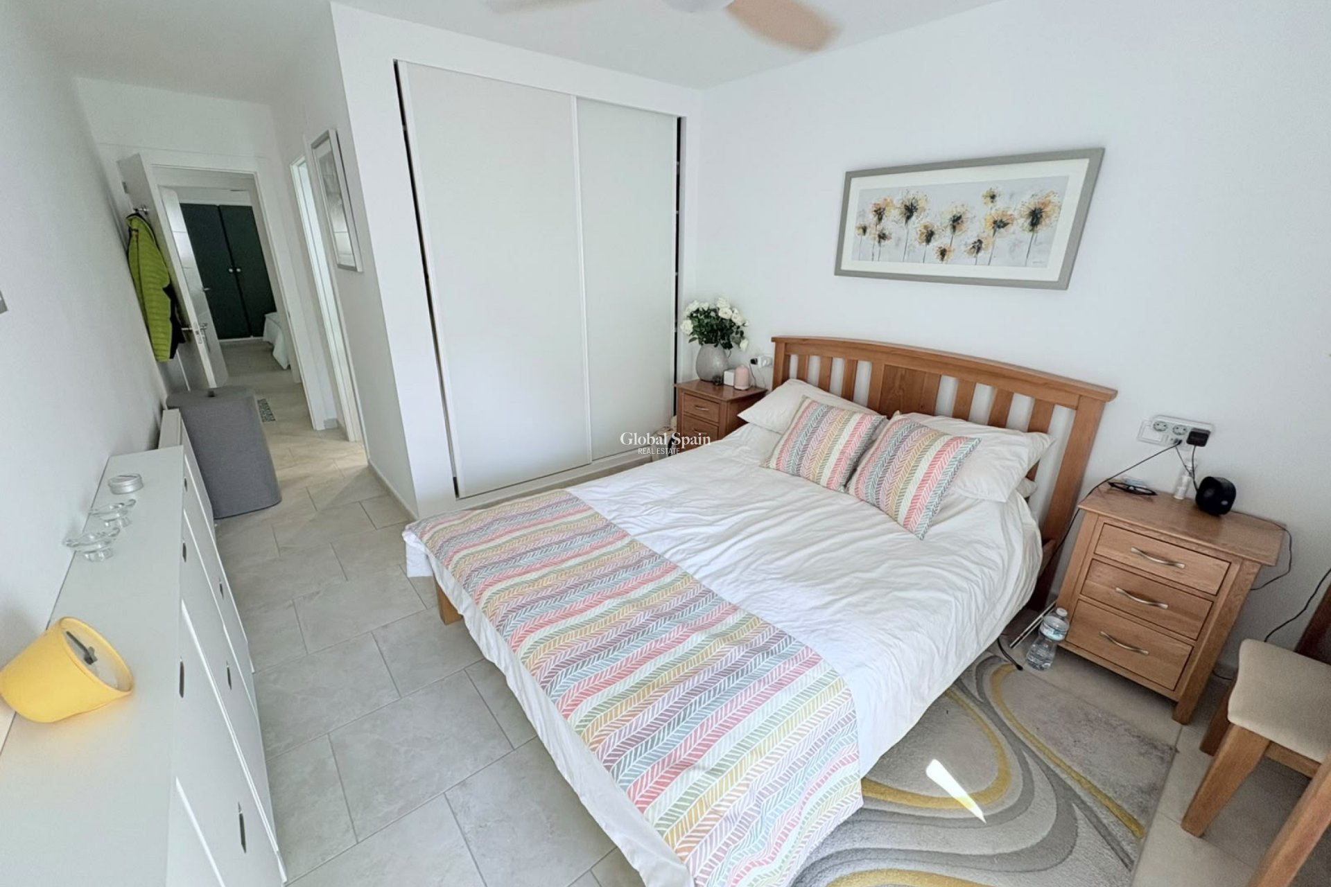 Resale - VILLA -
VILLAMARTÍN - Costa Blanca