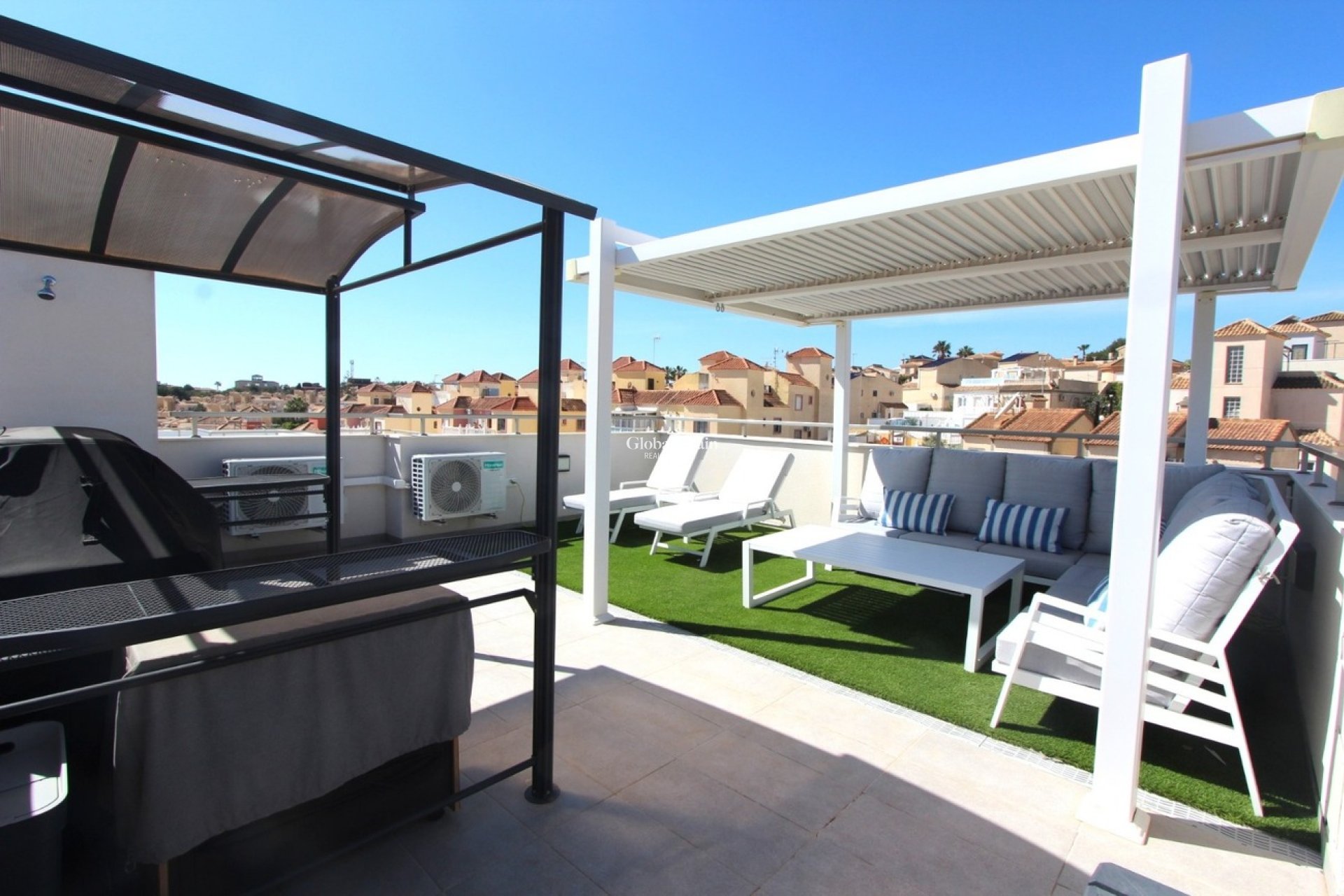 Resale - VILLA -
VILLAMARTÍN - El Galan