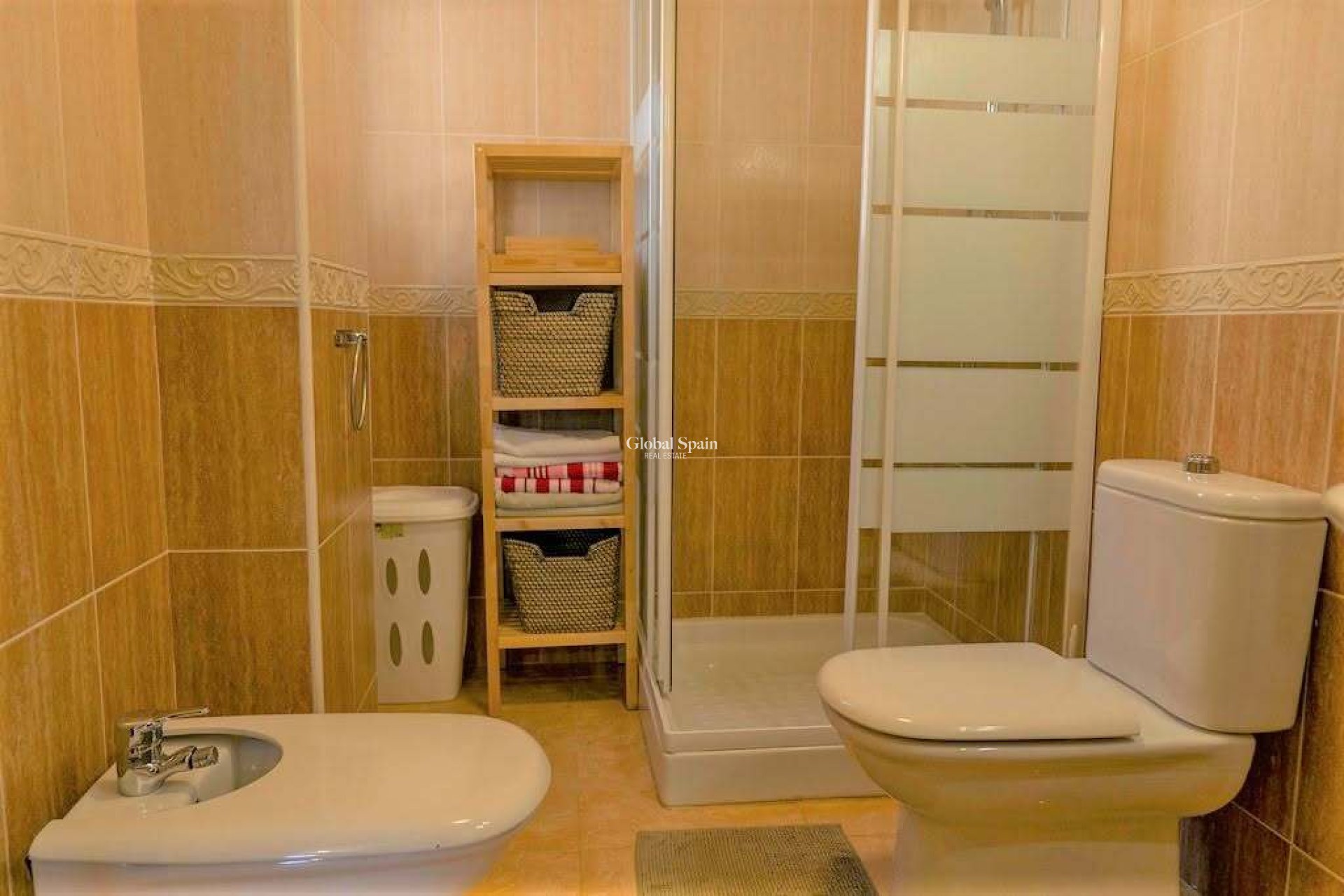 Resale - VILLA -
VILLAMARTÍN - Las Filipinas