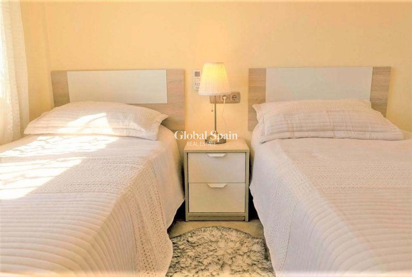 Resale - VILLA -
VILLAMARTÍN - Las Filipinas