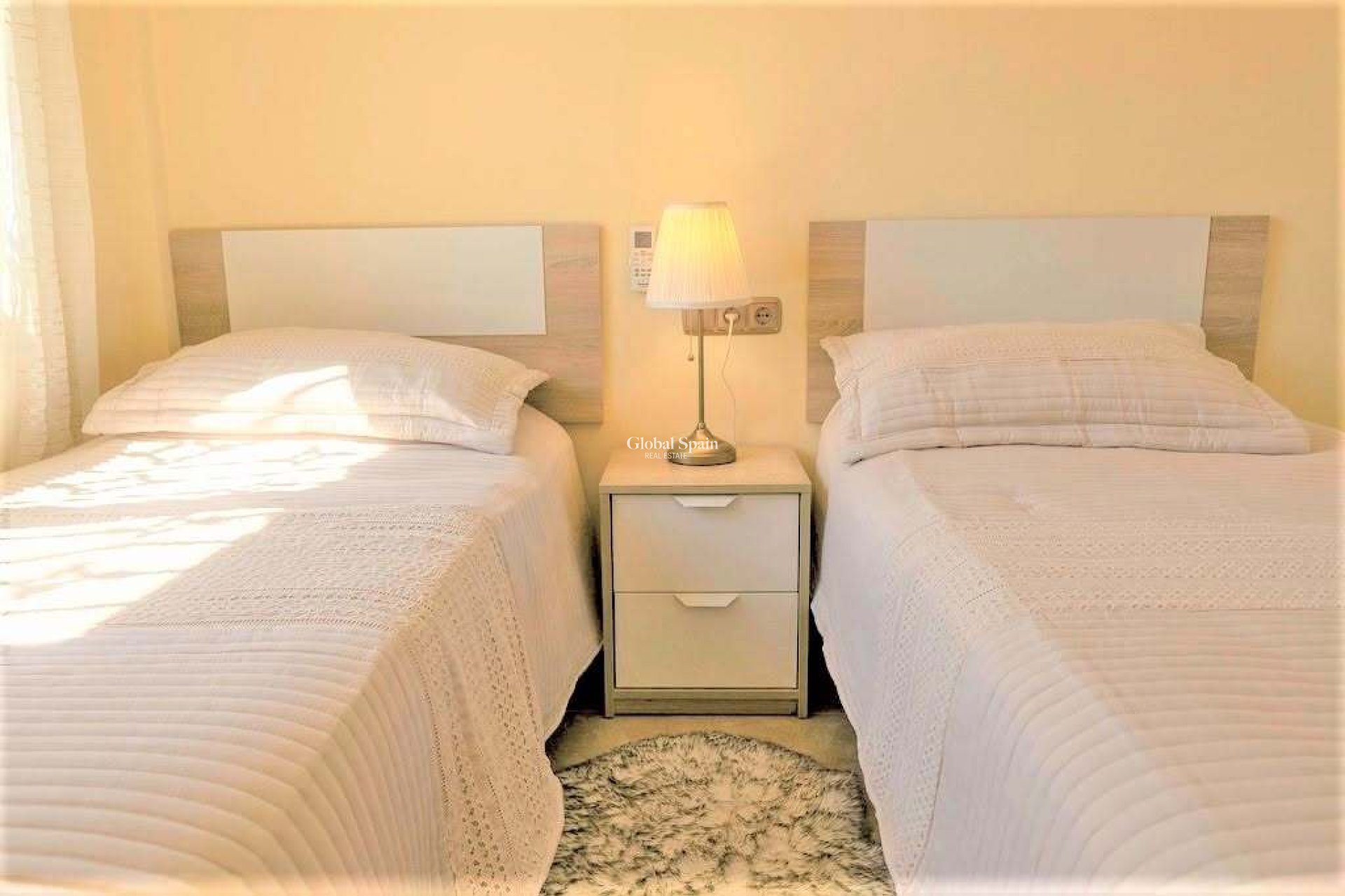 Resale - VILLA -
VILLAMARTÍN - Las Filipinas