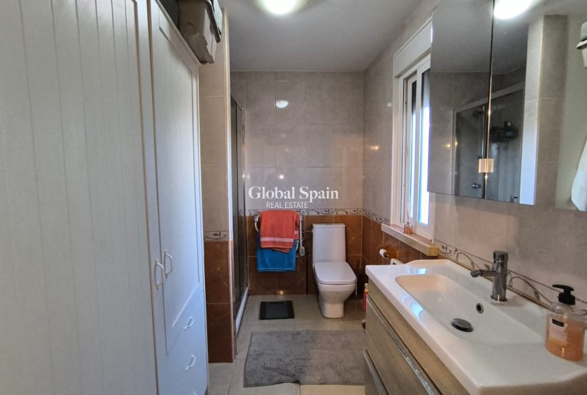 Resale - VILLA -
VILLENA - Inland