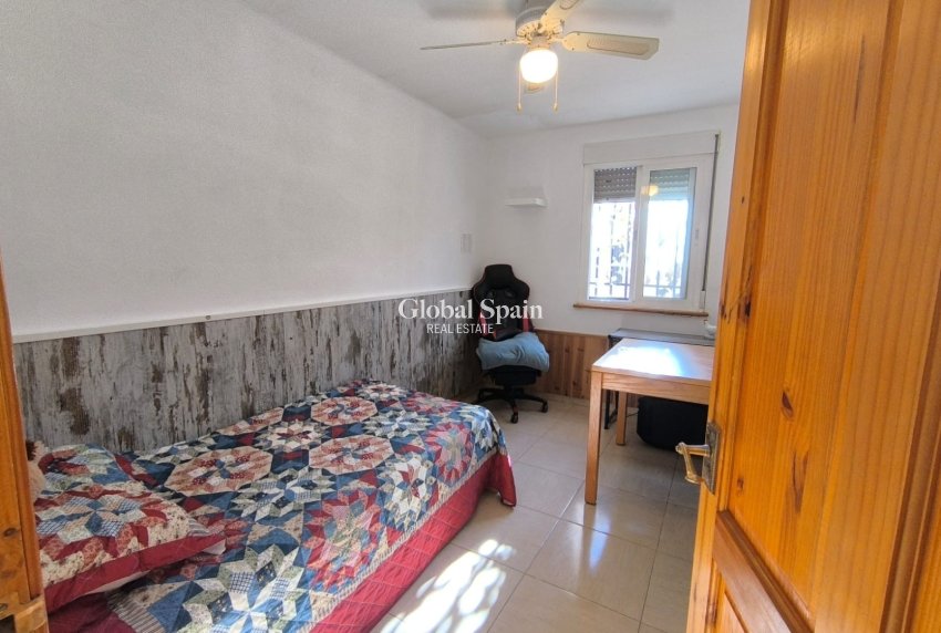 Resale - VILLA -
VILLENA - Inland