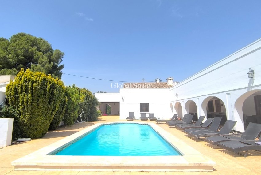 Resale - VILLA -
VILLENA - Inland