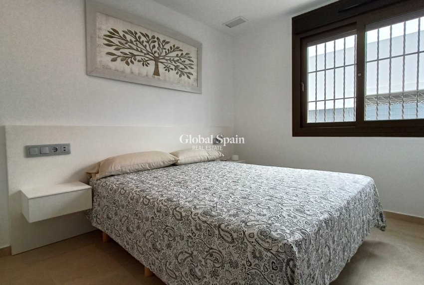 Resale - VILLA -
VISTABELLA GOLF  - Inland