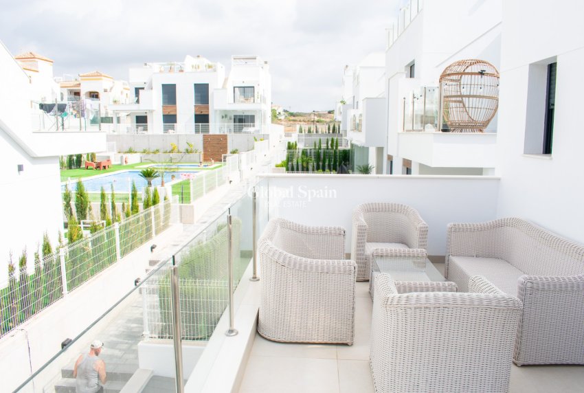 Resale - VILLA -
VISTABELLA GOLF  - VISTABELLA GOLF