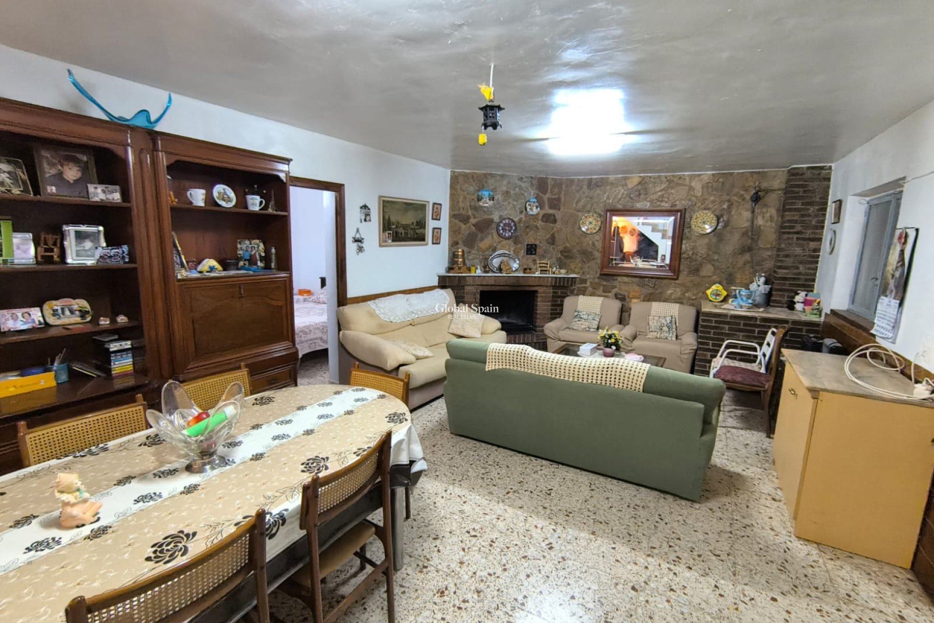Resale - VILLA -
YECLA - Inland