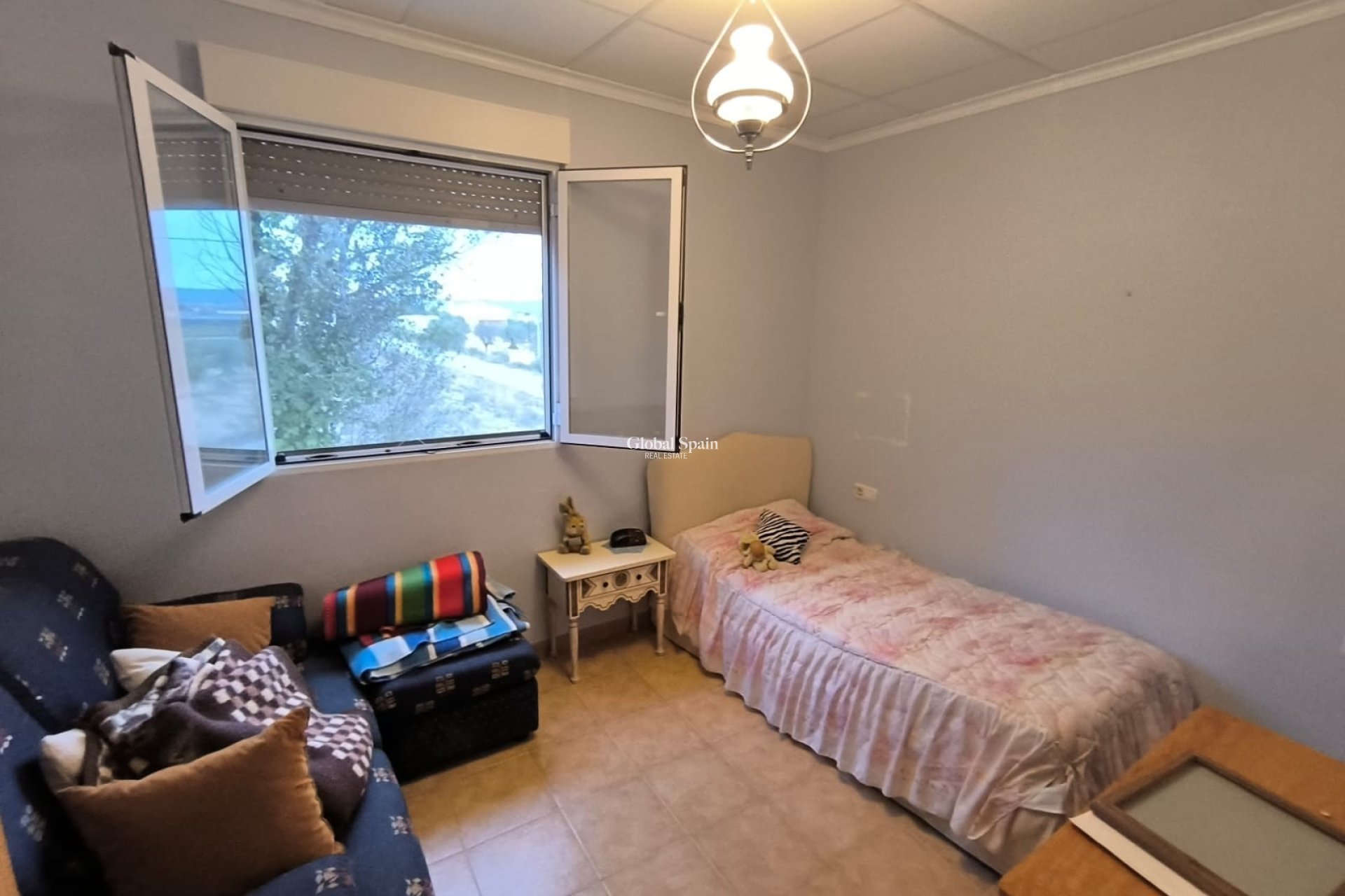 Resale - VILLA -
YECLA - Inland