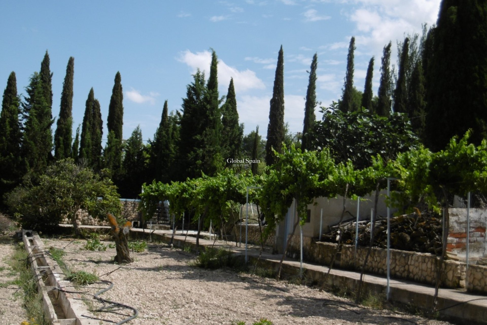 Resale - VILLA -
YECLA - Inland