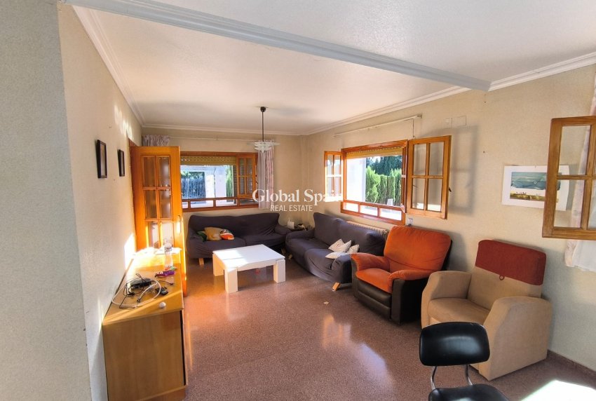 Resale - VILLA -
YECLA - Inland