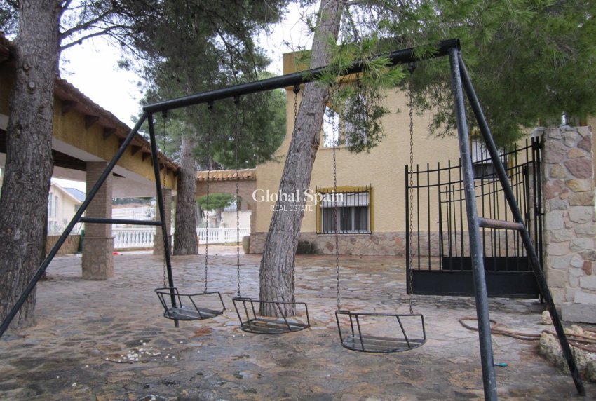 Resale - VILLA -
YECLA - Inland