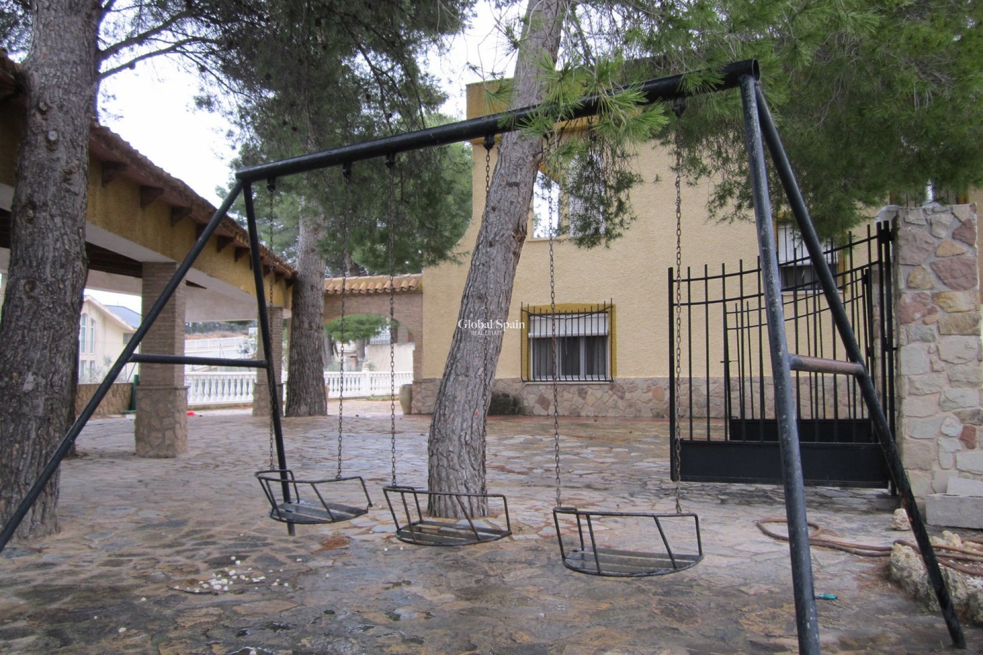 Resale - VILLA -
YECLA - Inland