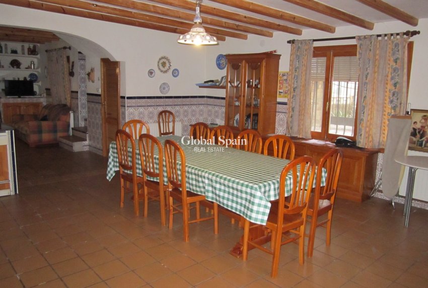 Resale - VILLA -
YECLA - Inland