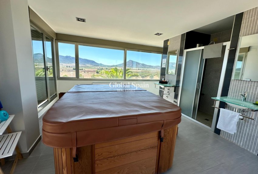 Resale - VILLA -
YECLA - Inland