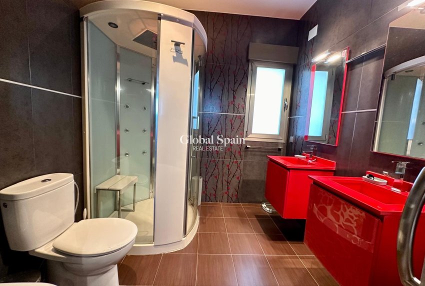 Resale - VILLA -
YECLA - Inland