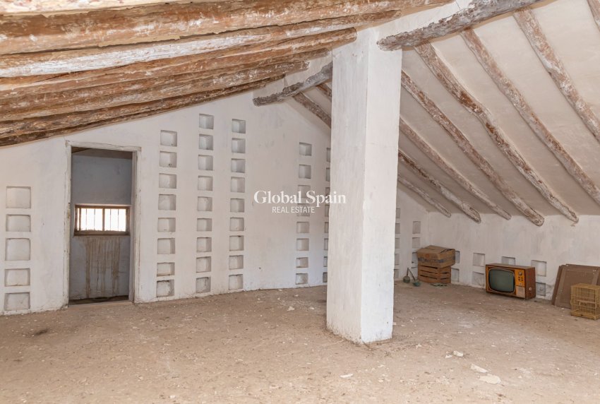 Resale - VILLA -
YECLA - Inland