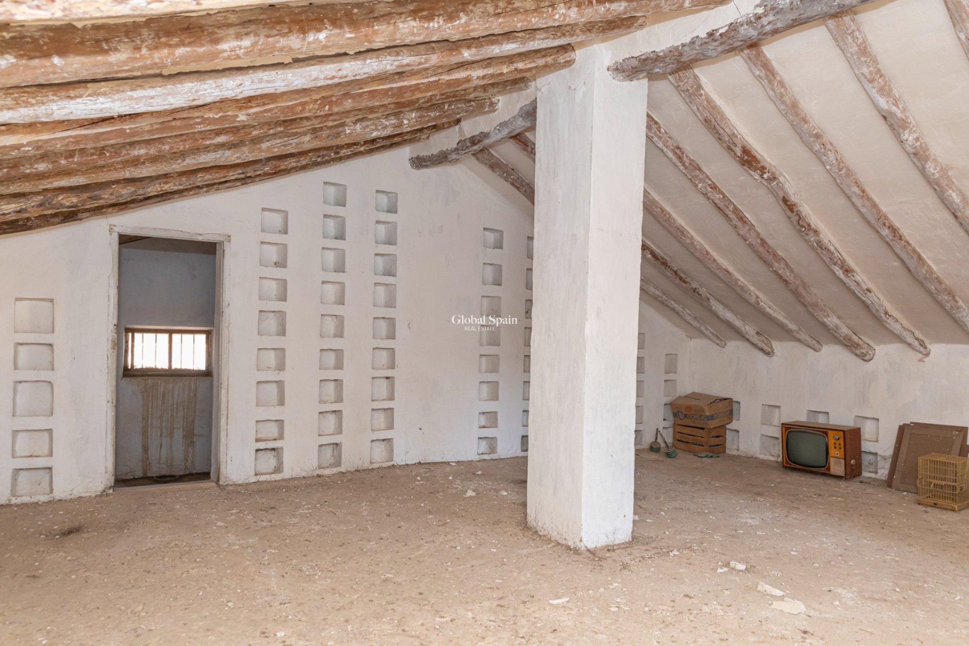 Resale - VILLA -
YECLA - Inland