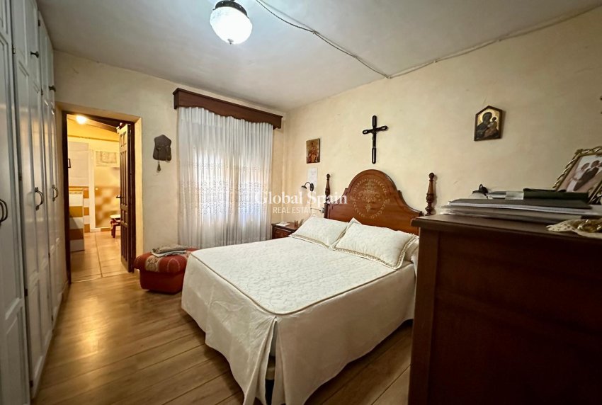 Resale - VILLA -
YECLA - Inland