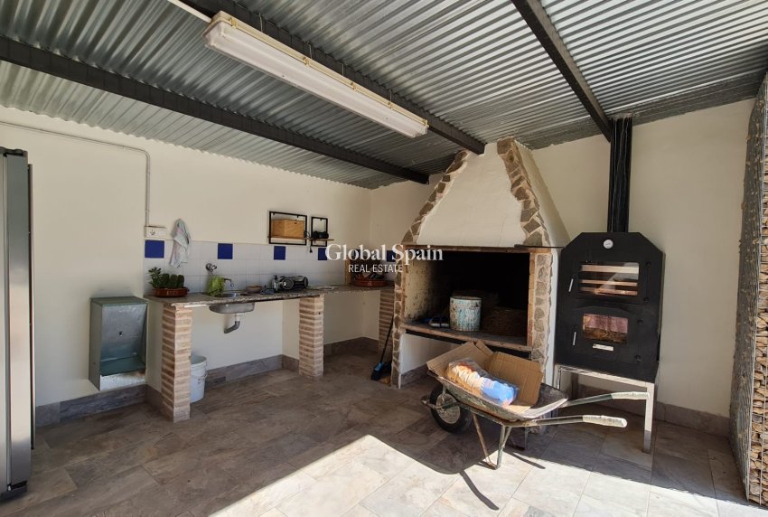 Resale - VILLA -
YECLA - Inland