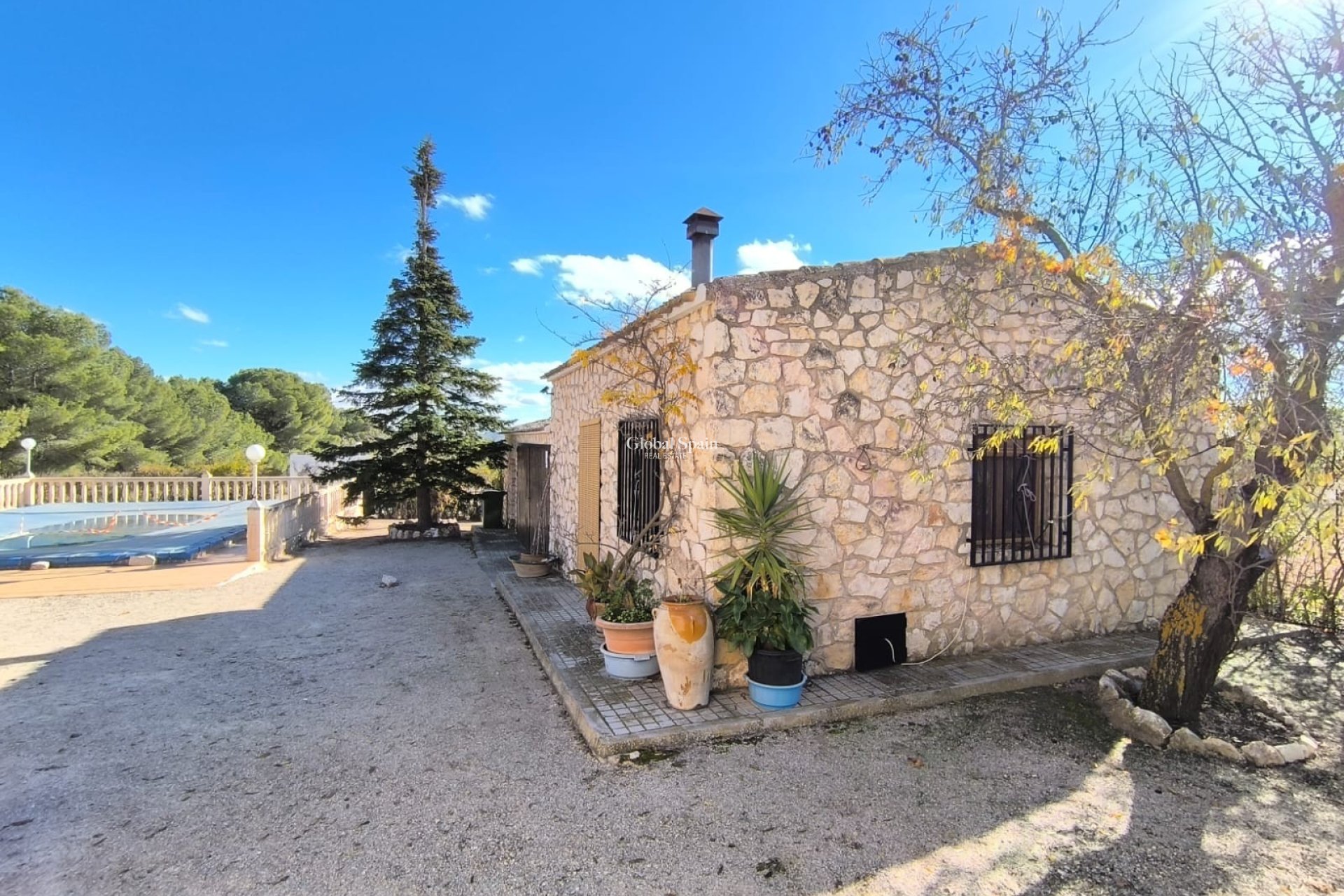 Resale - VILLA -
YECLA - Inland