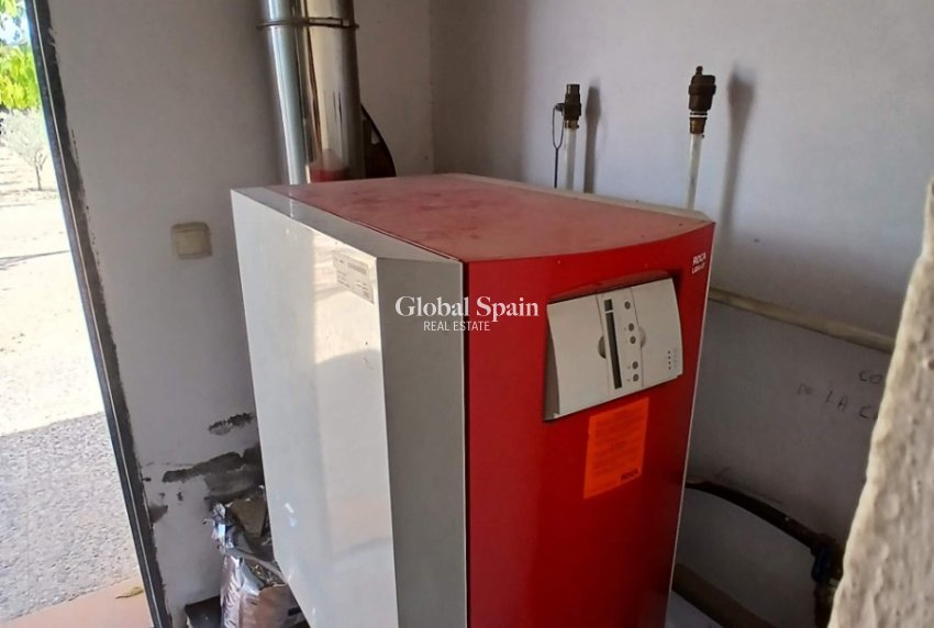 Resale - VILLA -
YECLA - Inland